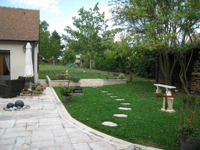 Vente - Rennemoulin - Maison - 327 m² - 1 236 000 €